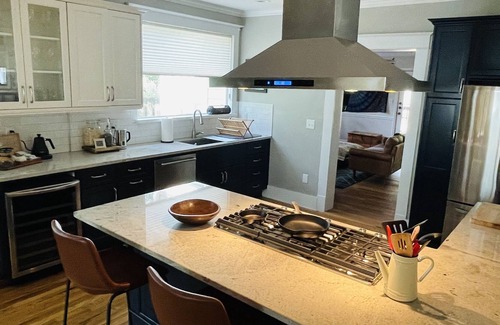 Forest Hills House | Lovely Masters Rental 1.5 miles from the Masters