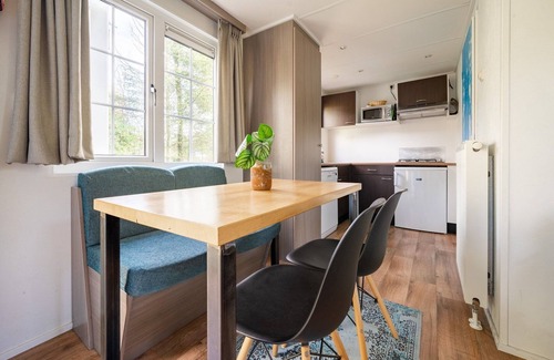 Otterlo Ski Chalet | Lovely mobile home near Park De Veluwe