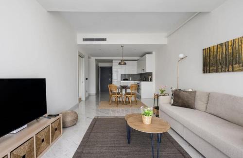 Bomonti House | Lovely Modern 1bd Condo Views W Poolgym! #222