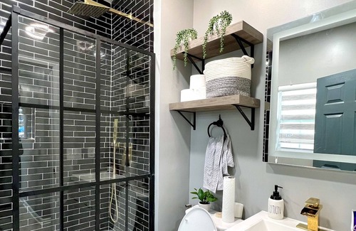 Peoplestown House | Lovely modern home near Downtown Atlanta & Airport