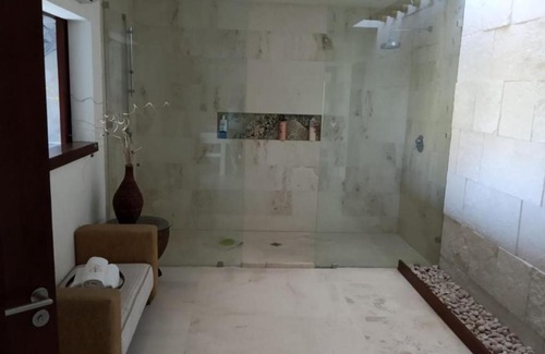 La Puntilla Villa | Lovely modern beach Villa