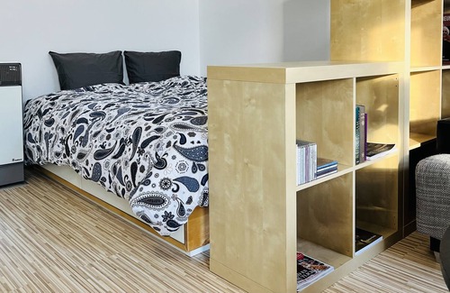 Schonbrunn Apartment | Lovely Nest Beside Schönbrunn Palace, ZOO and Technisches Museum