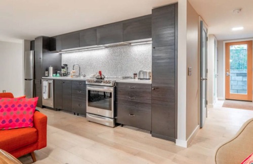 Alberta Arts District Apartment | LOVELY, NEW ALBERTA ARTS APARTMENT