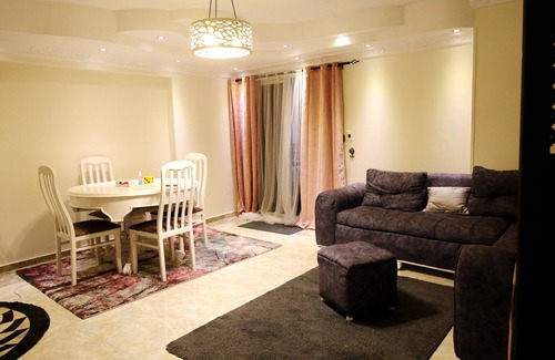 Nasr City Apartment | Lovely & Nice 4-bed Apartment in Cairo