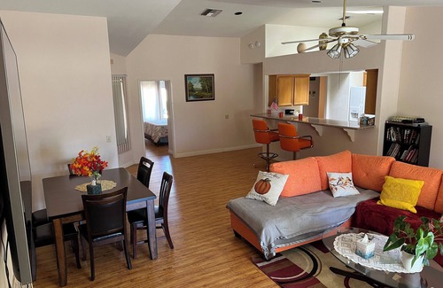 Desert Hot Springs House | Lovely Oasis in Mission Lakes Country Club