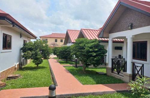 Labadi House | Lovely One Bedroom