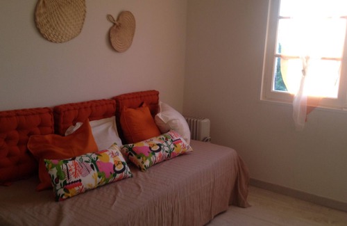 Laroque-des-Alberes Apartment | Lovely one bedroom apartment on the ground floor with terrace and parking.