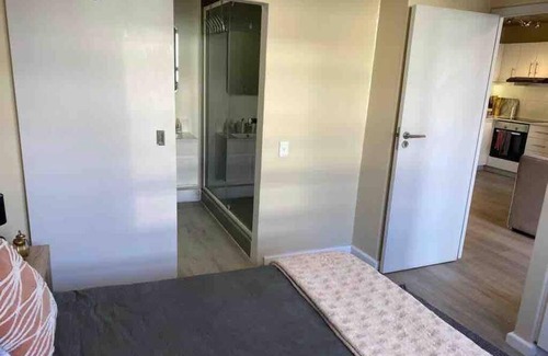 Observatory Apartment | Lovely open and sunny 2-bedroom apartment