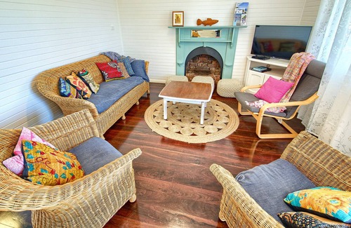 Mount Melville House | Lovely outlook-walk to town