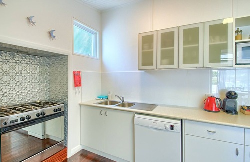 Mount Melville House | Lovely outlook-walk to town