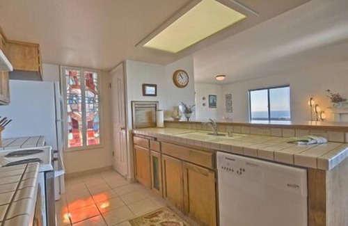 Park Hill House | Lovely Panoramic Views