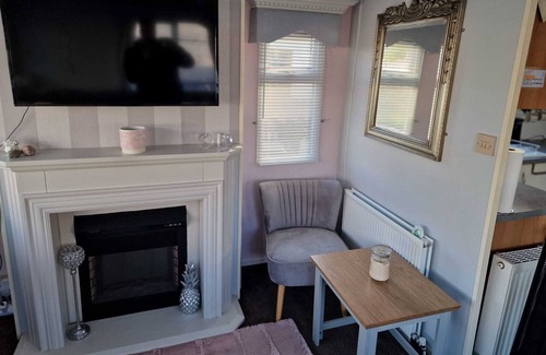 Morecambe Ski Chalet | Lovely pet friendly 2 berth caravan in Morecambe