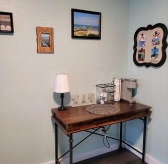 Myrtle Beach Apartment | Lovely Pool Front Studio