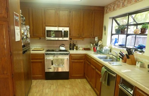 Felton House | Lovely, Private, VERY Comfortable 'Home Away From Home' amidst Scenic Redwoods