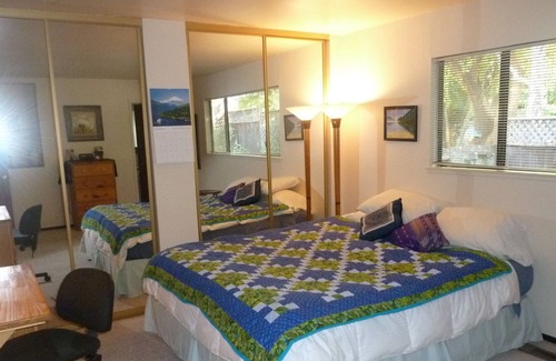 Felton House | Lovely, Private, VERY Comfortable 'Home Away From Home' amidst Scenic Redwoods