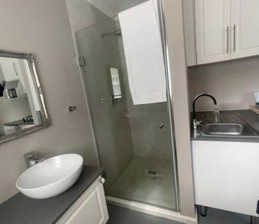 Summerstrand Apartment | Lovely, quite flat near beach,41Jenvey