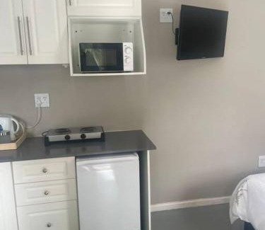 Summerstrand Apartment | Lovely, quite flat near beach,41Jenvey