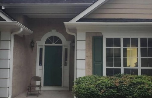 Inman House | Lovely Ranch on Basementnn