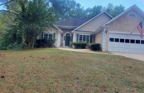 Inman House | Lovely Ranch on Basementnn