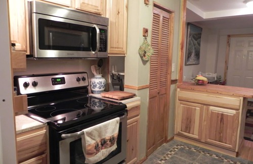 Newbury House | Lovely rental in tranqil setting, minutes from Plum Island & NBPT