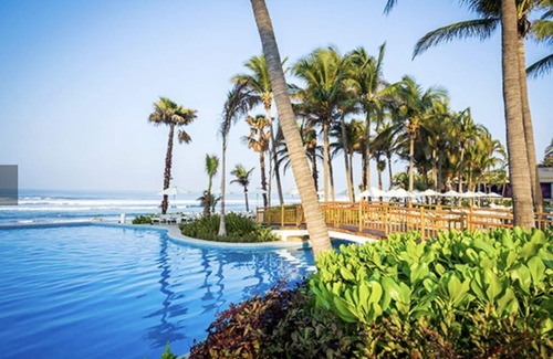Puerto Juarez Resort | Lovely romantic resort for couples or family 5 min walk to beach and restaurants
