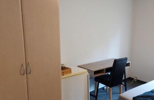 Rask Mølle Apartment | Lovely room, easy access to E45 highway