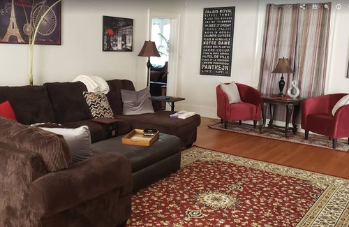 Tarboro House | Lovely Rooms in Historic Tarboro Home