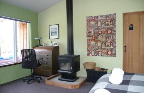 Motueka Valley House | Lovely rural home near the Kahurangi NP