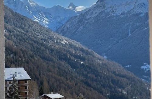 St. Luc Apartment | Lovely south-facing 1-bedroom apartment for 2-4 people with breathtaking panoramic views, including