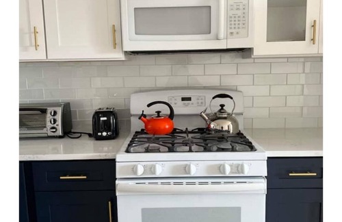 Avondale Apartment | Lovely stay in Avondale!