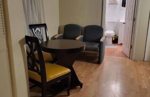 Smith's Memento Apartment | Lovely Studio/1 Bedroom Daytona Beach/Nr Ocean Ctrnn