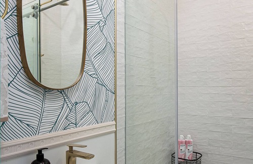 Rampart Village Apartment | Lovely Studio in LA, minutes to downtown!