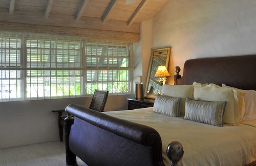 Lower Carlton House | Lovely Three Bedroom Beach House