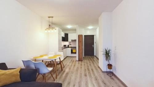 Vizafogo Apartment | Lovely two rooms apartment