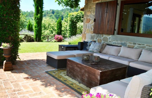 Pescia Villa | Lovely villa between LUCCA&FLORENCE with panoramic view and private pool