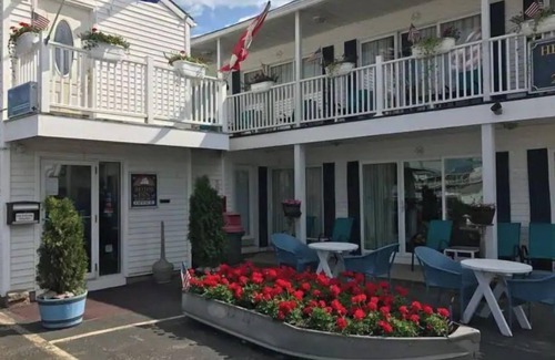 Hampton Apartment | lovely1bedroom with pool #1C