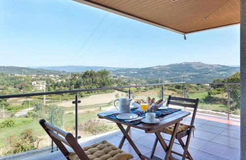 Penafiel House | LovelyStay - Casa Guimas