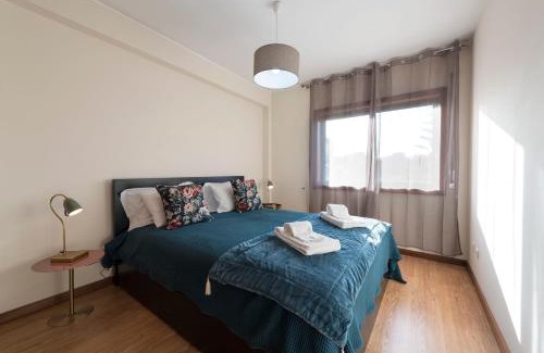 Lordelo do Ouro e Massarelos Apartment | LovelyStay - Homey Feeling Flat w/Free Parking