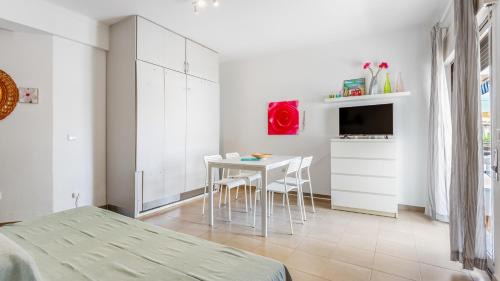 Manta Rota Apartment | LovelyStay - Sweet Algarvian Escape