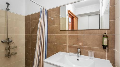 Manta Rota Apartment | LovelyStay - Sweet Algarvian Escape