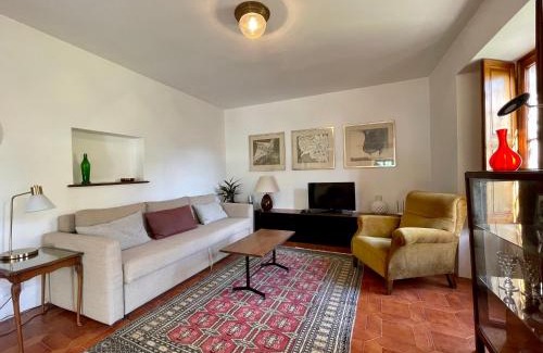 Resiga Apartment | Lovenest: romantic apartment overlooking the lake