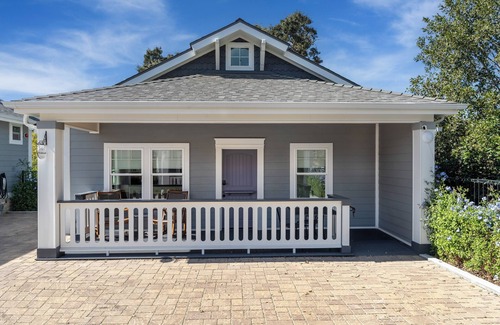 Santa Ynez Cottage | Lovers Getaway: Luxe Studio Romance Wine Gastro L2EV Sleeps 4, Unit 4 Meadowvale