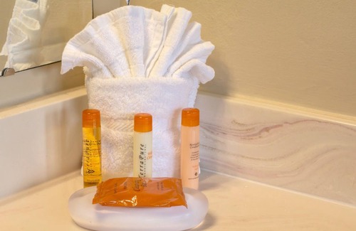 Pacific Grove Hotel | Lovers Point Inn