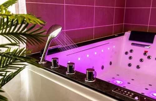 Chessy House | LoveSparadise - Suite L'élixir