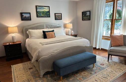 Boone Bed & Breakfast | Lovill House Inn