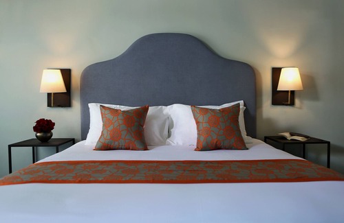 Lovina Bed & Breakfast | Lovinalife Room & Cafe