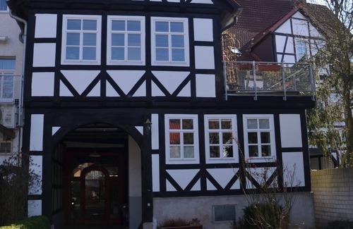 Hamelin Apartment | Lovingly furnished apartment in a listed half-timbered house.