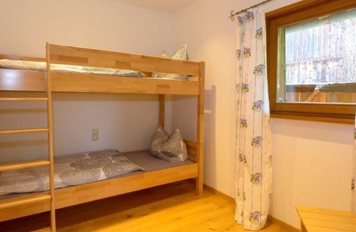 Flanitz Apartment | Lovingly renovated holiday home