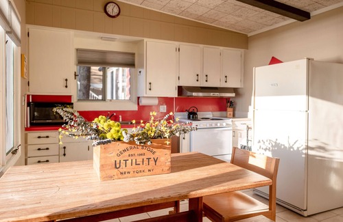 Macatawa Cottage | Low-bluff cottage with private Lake Michigan beach