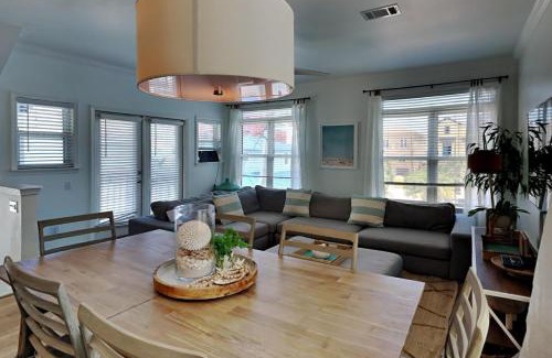 Miramar Beach House | Low Cay